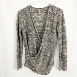 I love this so much! But it fits more like a small than a medium or I’d keep it!
